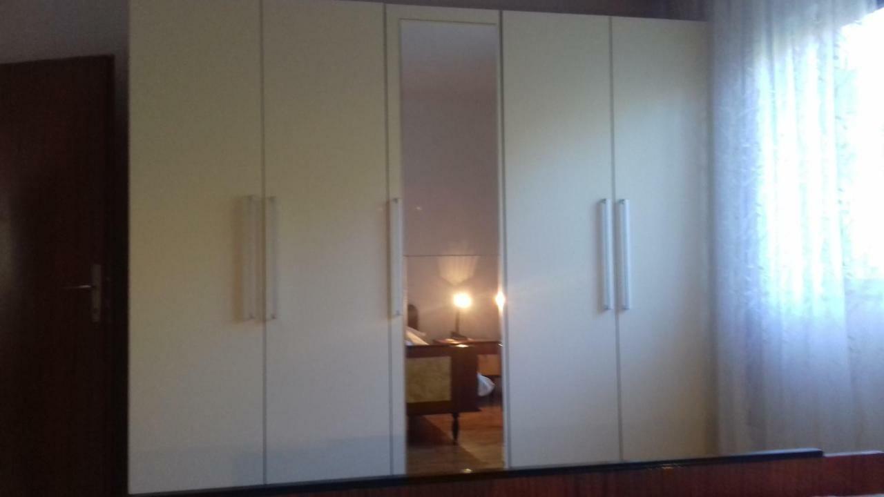 Apartman Ante Appartamento Vrgada Esterno foto